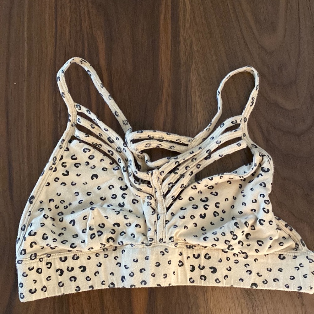 RVCA Women's Raged Pullover Triangle Bralette - Size Small -Light Yellow Leopard